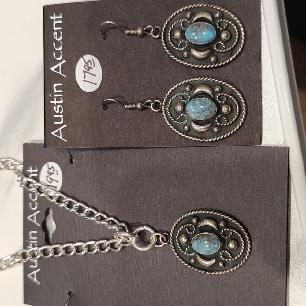 Austin Accent Brand Alpaca Mexico Silver Necklace And Earrings